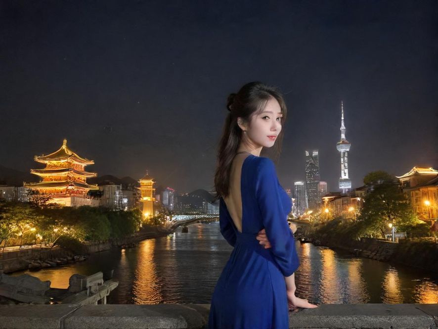 四川桑拿会所夜景，充满都市气息